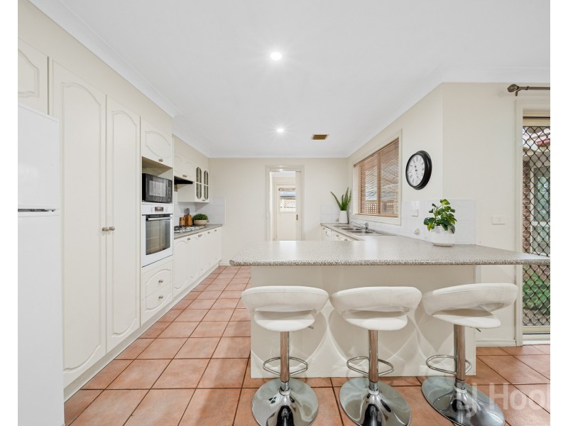 39 McCrae Street, Queanbeyan West NSW 2620