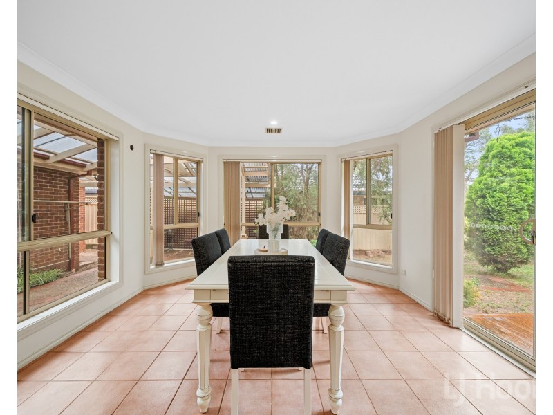 39 McCrae Street, Queanbeyan West NSW 2620