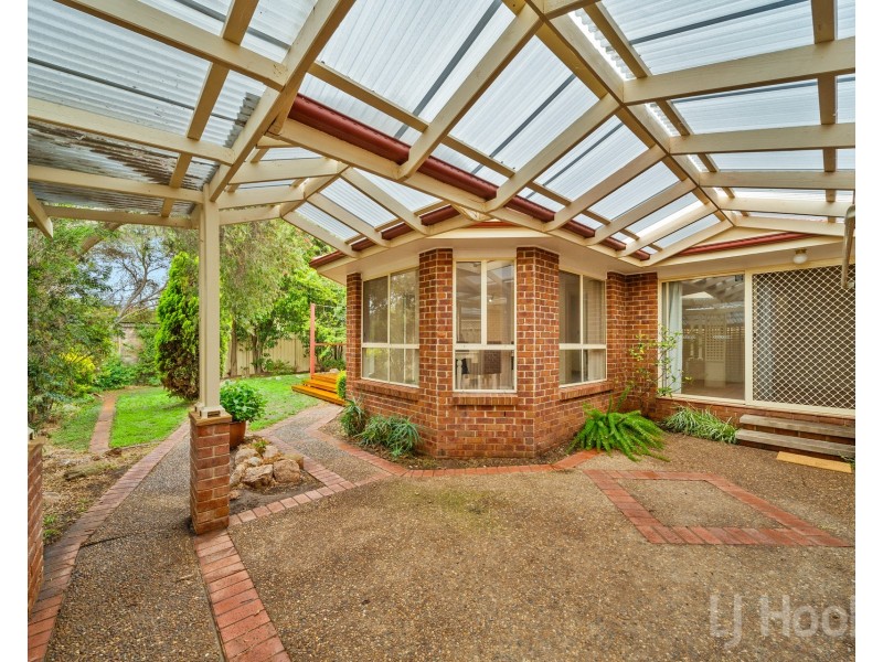 39 McCrae Street, Queanbeyan West NSW 2620