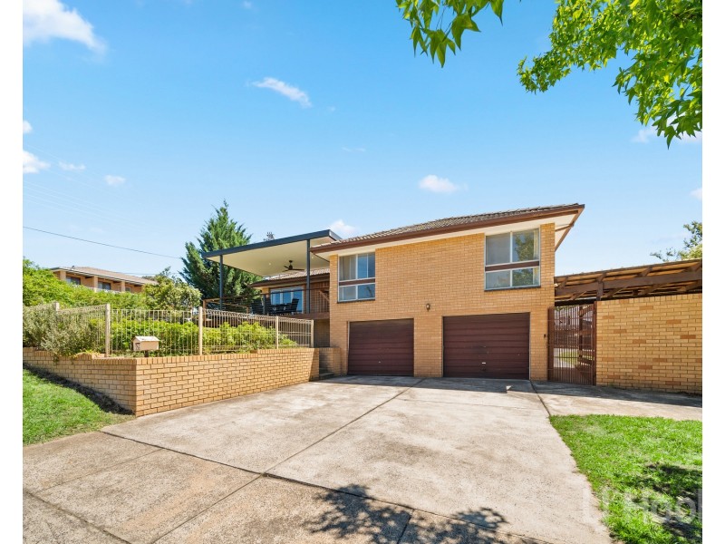 26 Cassinia Street, Crestwood NSW 2620