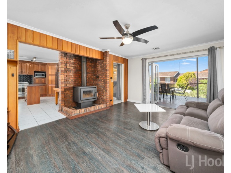 26 Cassinia Street, Crestwood NSW 2620