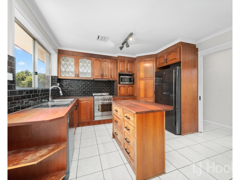 26 Cassinia Street, Crestwood NSW 2620
