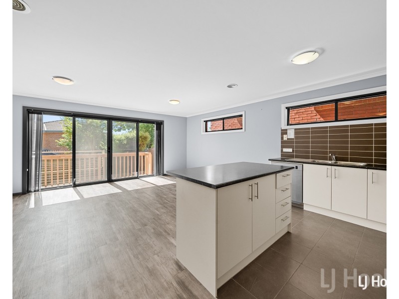 11/7-11 Cassidy Street, Queanbeyan NSW 2620