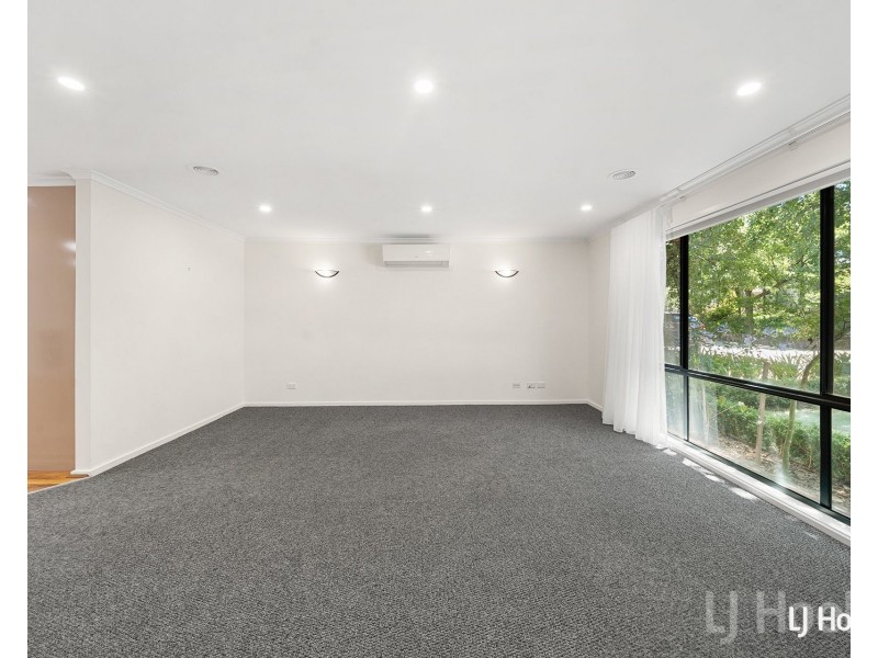 3/9 Coral Drive, Jerrabomberra NSW 2619