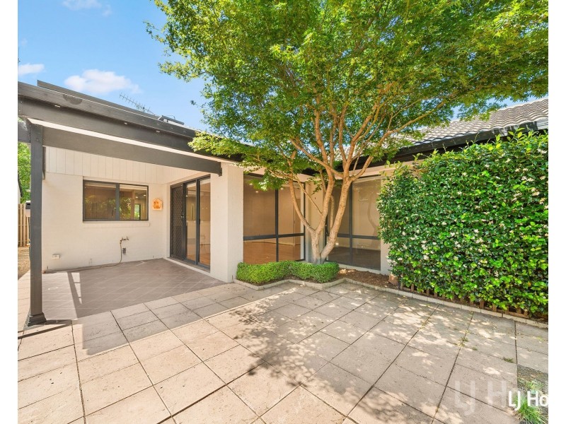 3/9 Coral Drive, Jerrabomberra NSW 2619