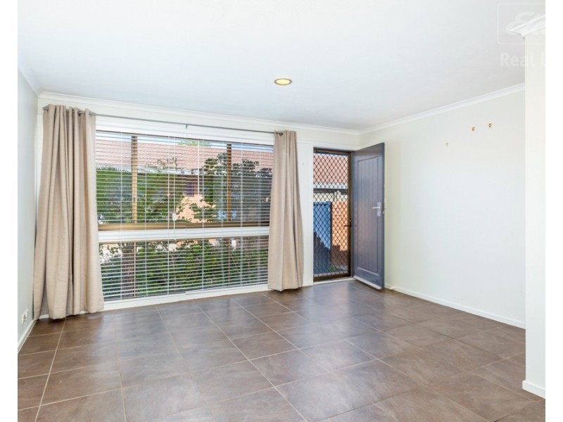 7/15 McKeahnie Street, Queanbeyan NSW 2620