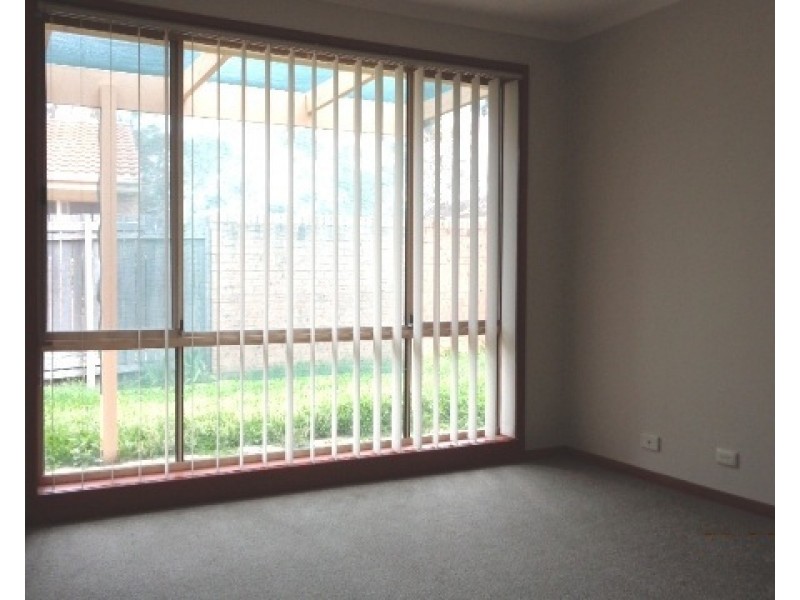 14/23 Elm Way, Jerrabomberra NSW 2619