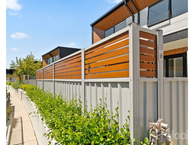 97/1 Rowland Rees Crescent, Greenway ACT 2900