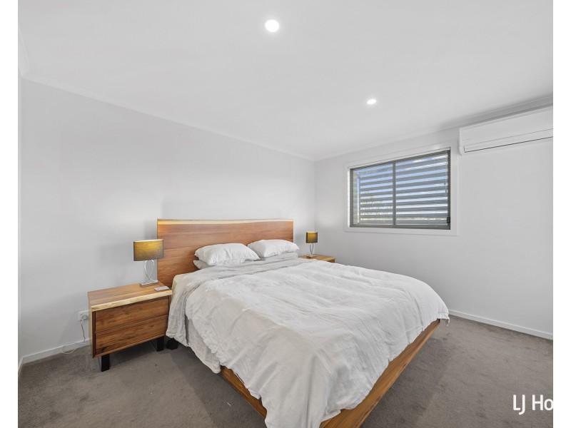 8/78 Derrima Road, Crestwood NSW 2620