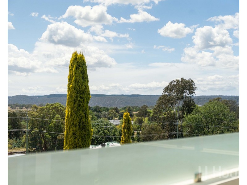 8/78 Derrima Road, Crestwood NSW 2620