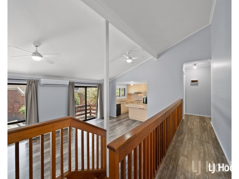 2/12 Lazarus Crescent, Queanbeyan NSW 2620