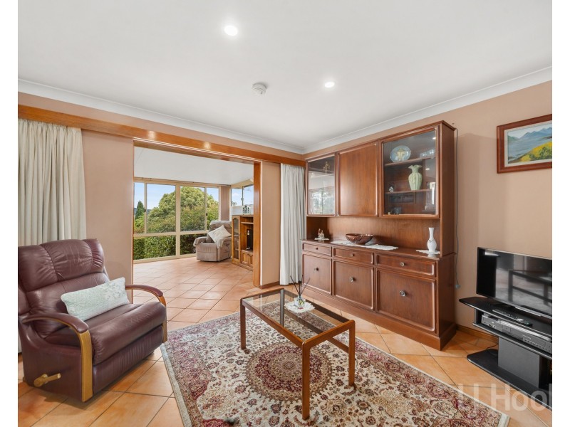 77 Morton Street, Crestwood NSW 2620
