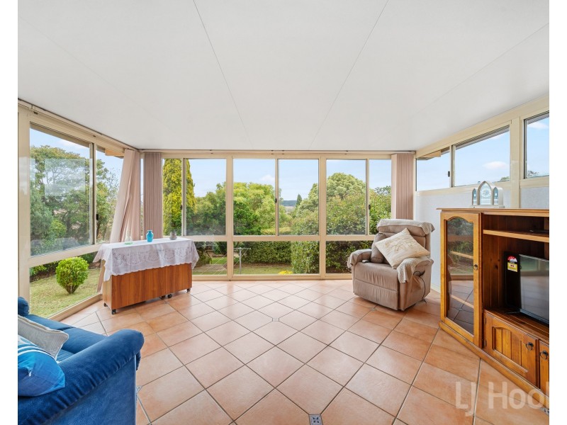77 Morton Street, Crestwood NSW 2620