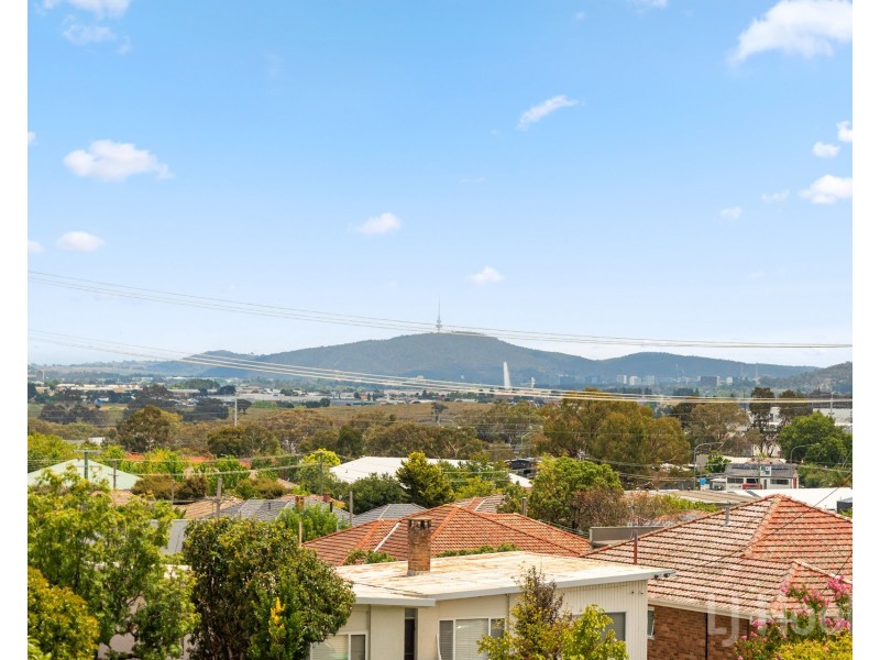 77 Morton Street, Crestwood NSW 2620