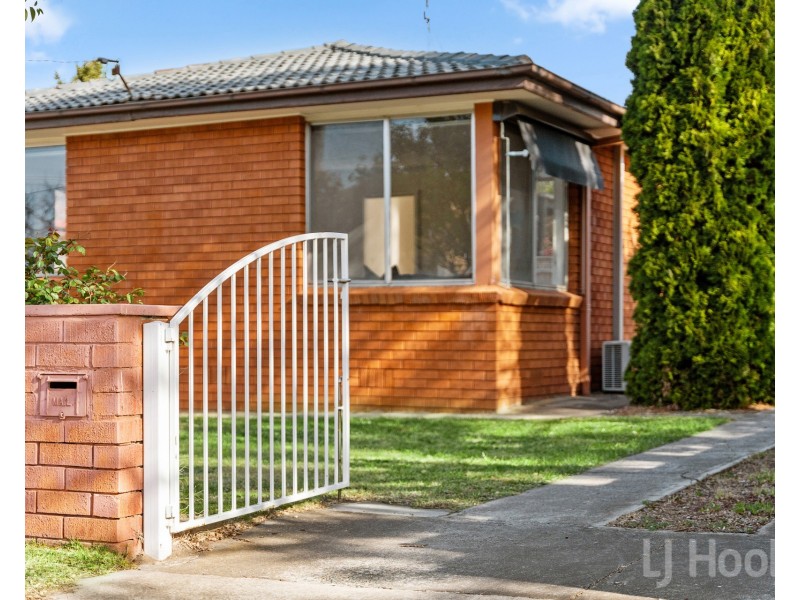 10 Early Street, Queanbeyan NSW 2620