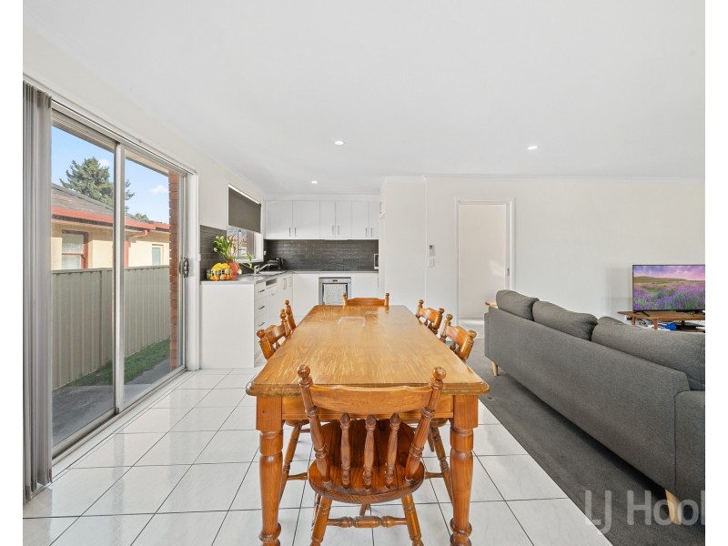 10 Early Street, Queanbeyan NSW 2620