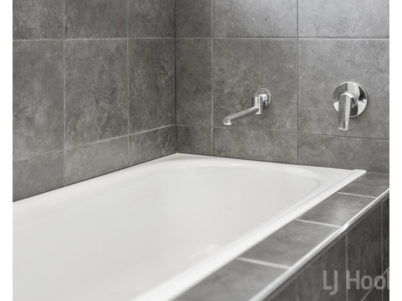 10 Early Street, Queanbeyan NSW 2620