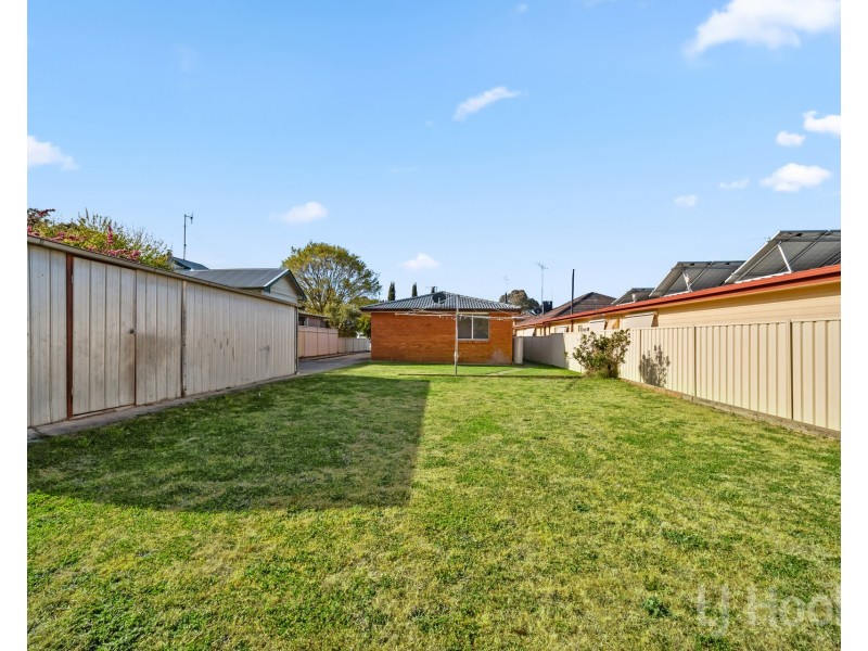 10 Early Street, Queanbeyan NSW 2620