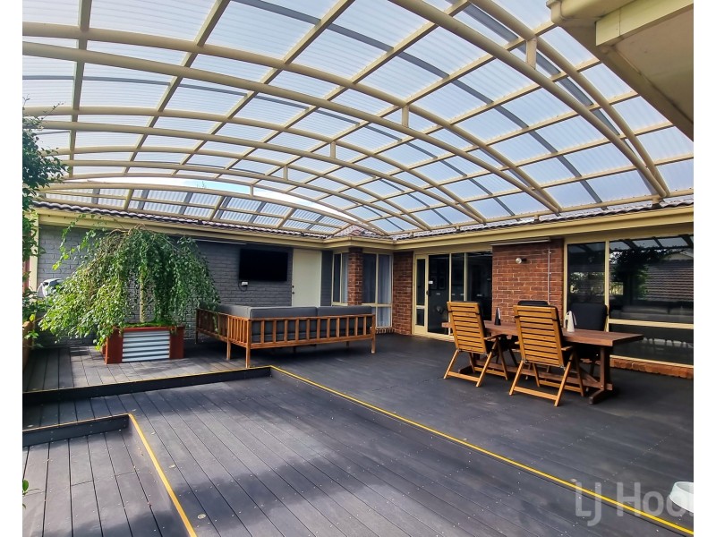 49 Jacaranda Drive, Jerrabomberra NSW 2619