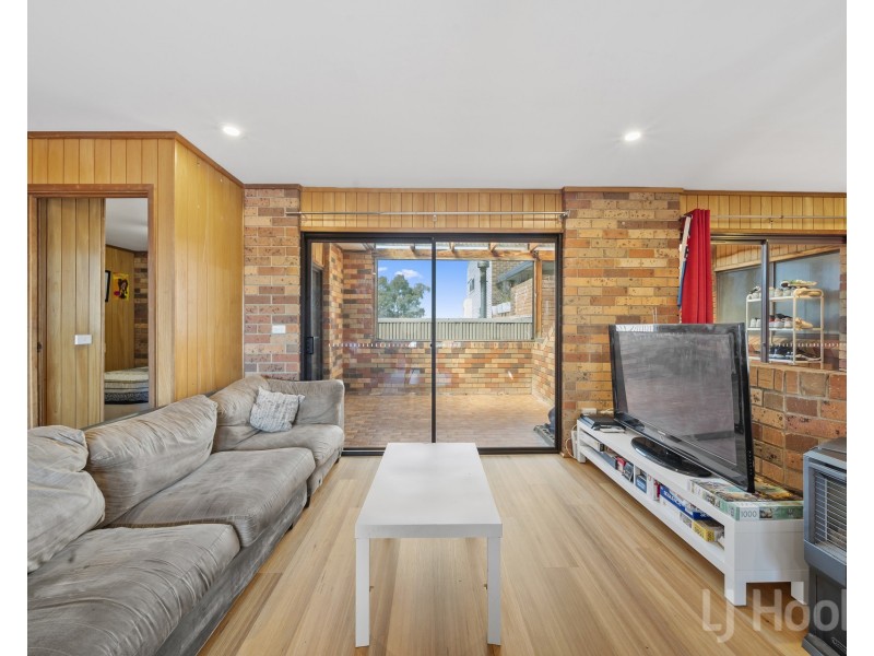 22 John Bull Street, Queanbeyan West NSW 2620