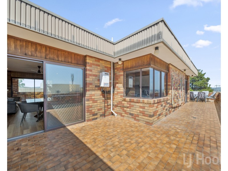 22 John Bull Street, Queanbeyan West NSW 2620