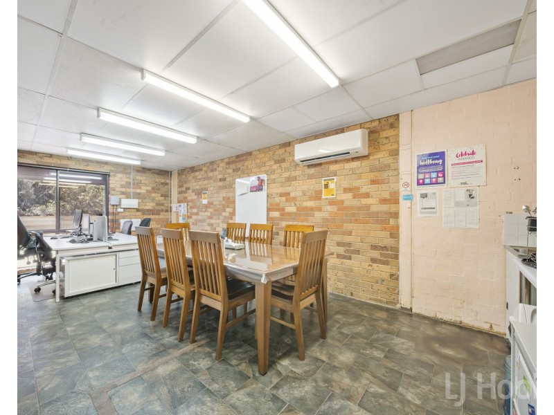 22 John Bull Street, Queanbeyan West NSW 2620