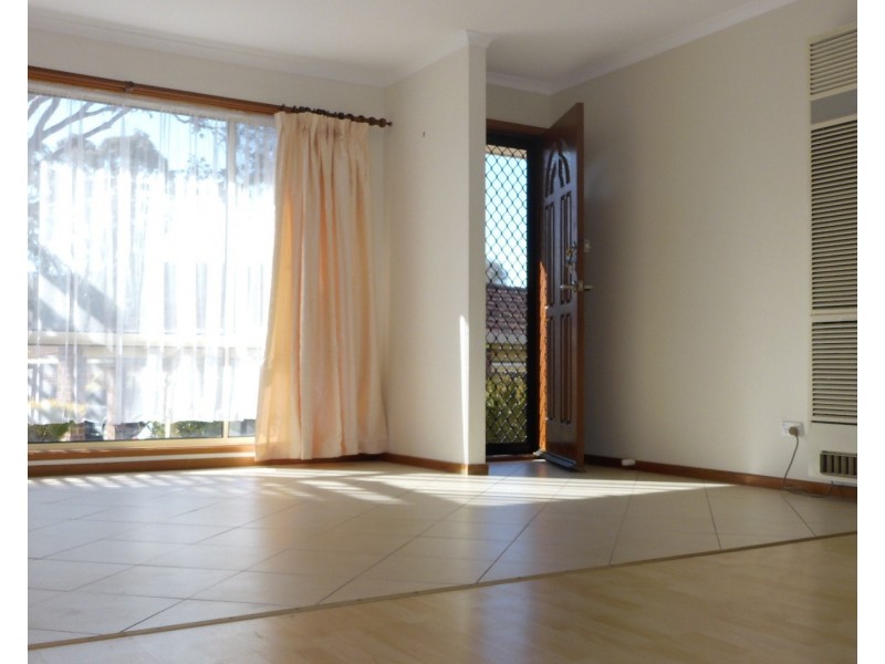 22/27 Elm Way, Jerrabomberra NSW 2619