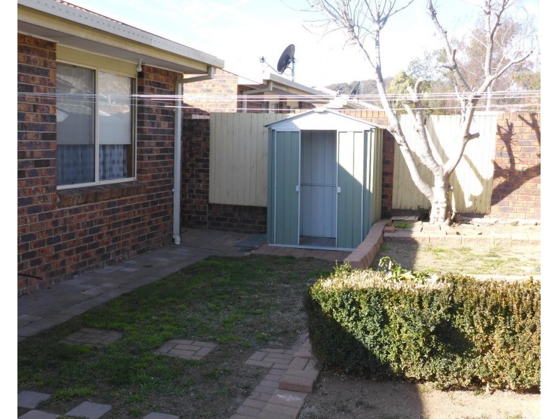 22/27 Elm Way, Jerrabomberra NSW 2619
