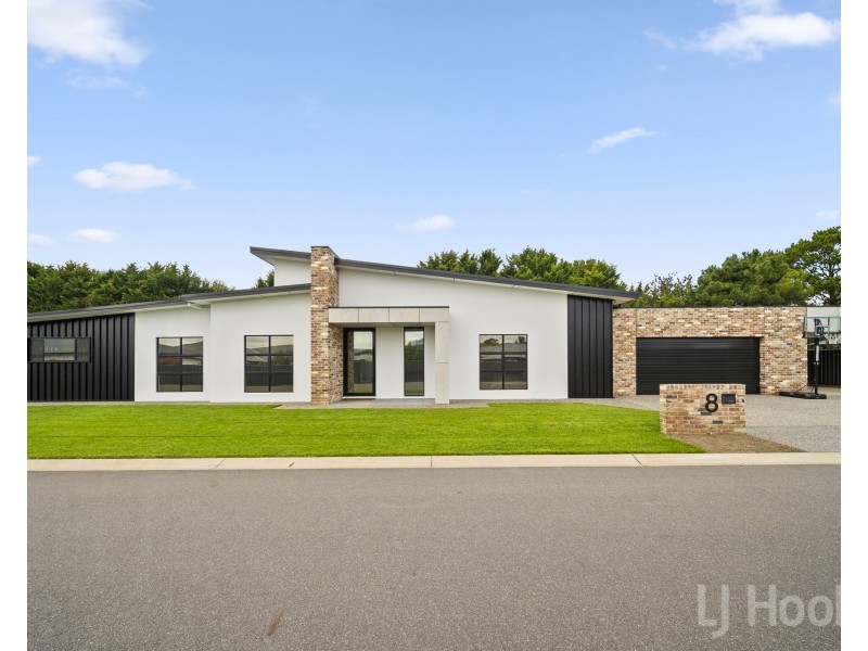 8 Millwood Lane, Bungendore NSW 2621