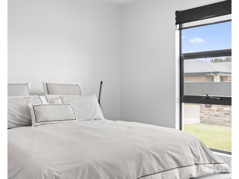 8 Millwood Lane, Bungendore NSW 2621