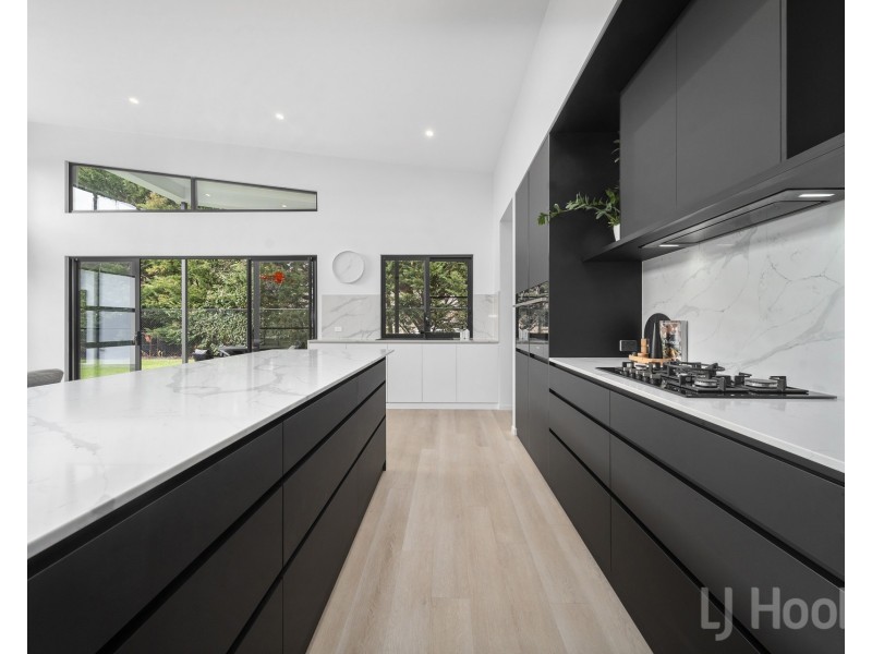 8 Millwood Lane, Bungendore NSW 2621