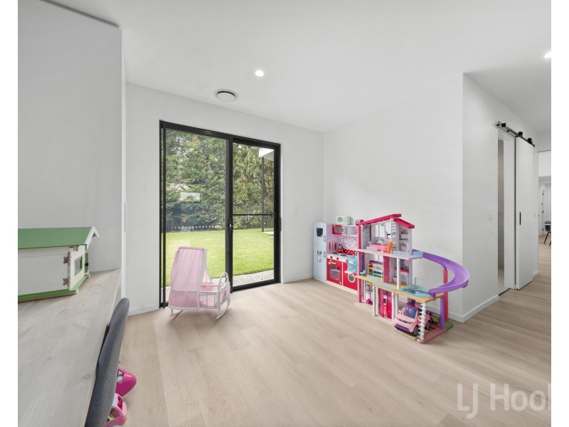 8 Millwood Lane, Bungendore NSW 2621