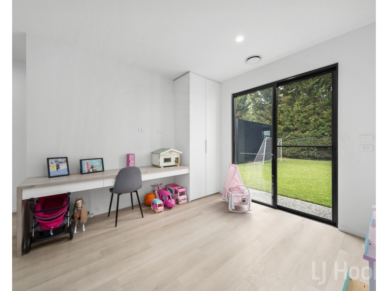 8 Millwood Lane, Bungendore NSW 2621