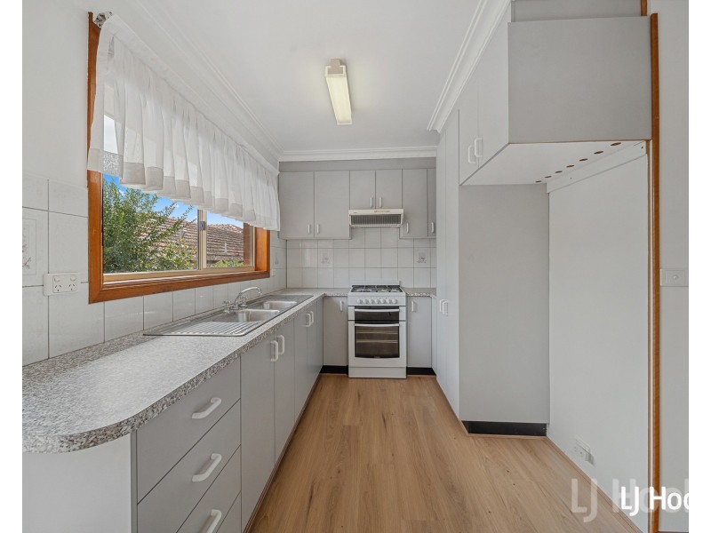 2/31 Stornaway Road, Queanbeyan NSW 2620