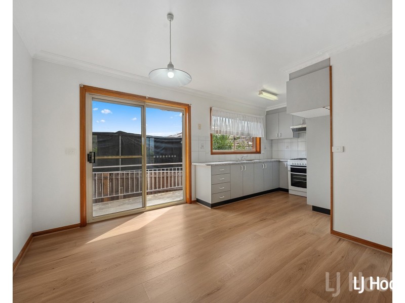 2/31 Stornaway Road, Queanbeyan NSW 2620