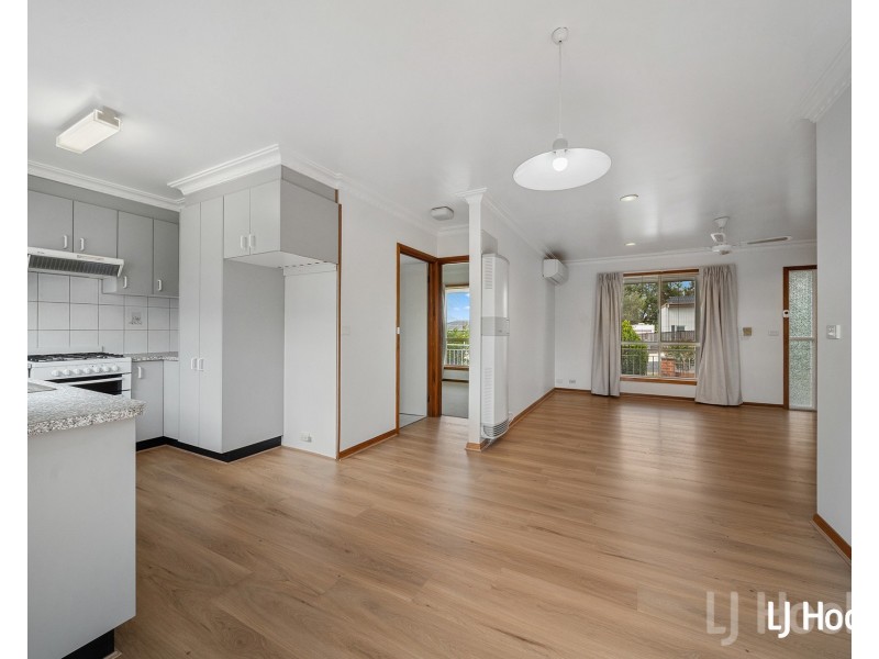2/31 Stornaway Road, Queanbeyan NSW 2620
