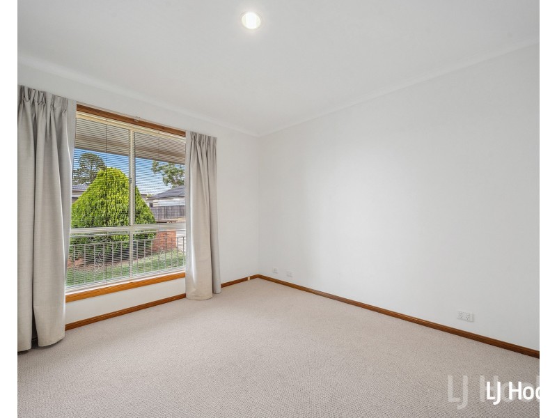 2/31 Stornaway Road, Queanbeyan NSW 2620