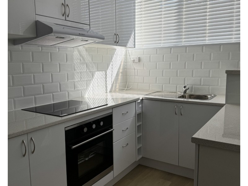 1/5 Mowatt Street, Queanbeyan NSW 2620