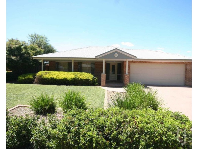 15 Day Circuit, Bungendore NSW 2621