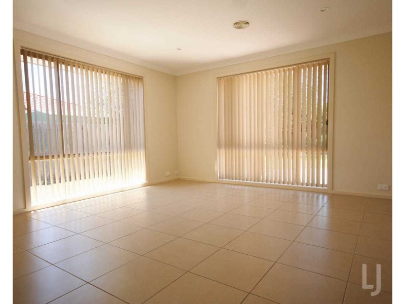 15 Day Circuit, Bungendore NSW 2621