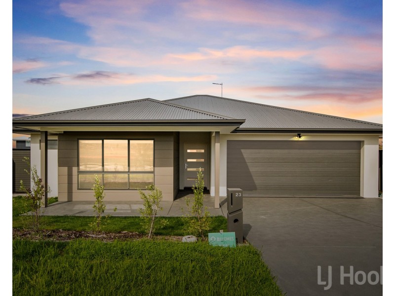 23 Cunningdroo Street, Googong NSW 2620