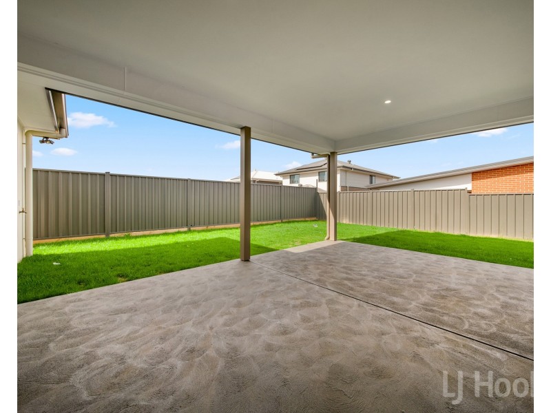 23 Cunningdroo Street, Googong NSW 2620