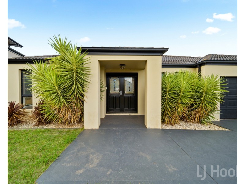 4 Allambee Street, Jerrabomberra NSW 2619