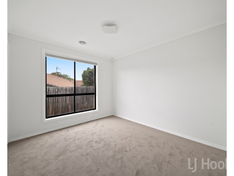4 Allambee Street, Jerrabomberra NSW 2619