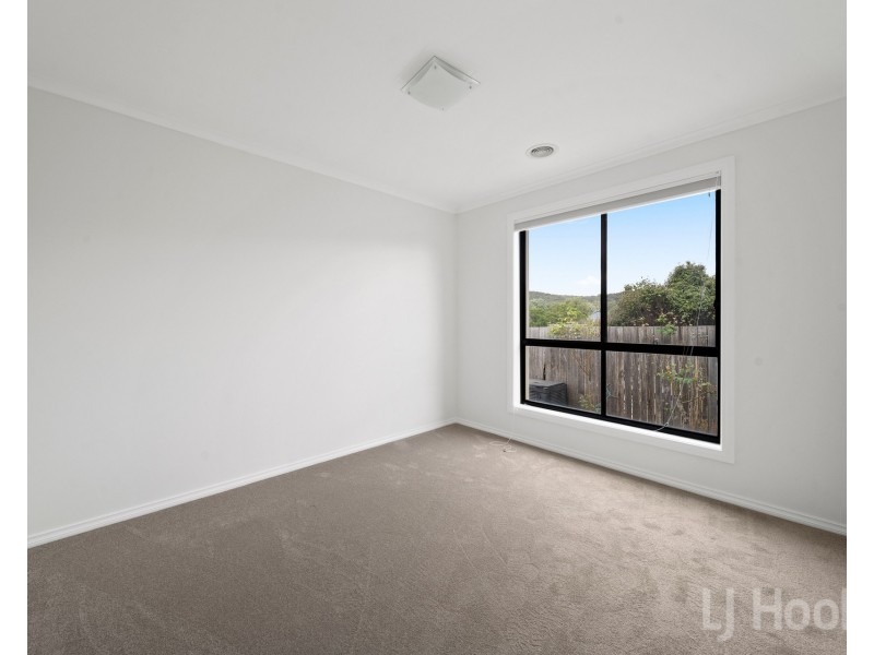 4 Allambee Street, Jerrabomberra NSW 2619