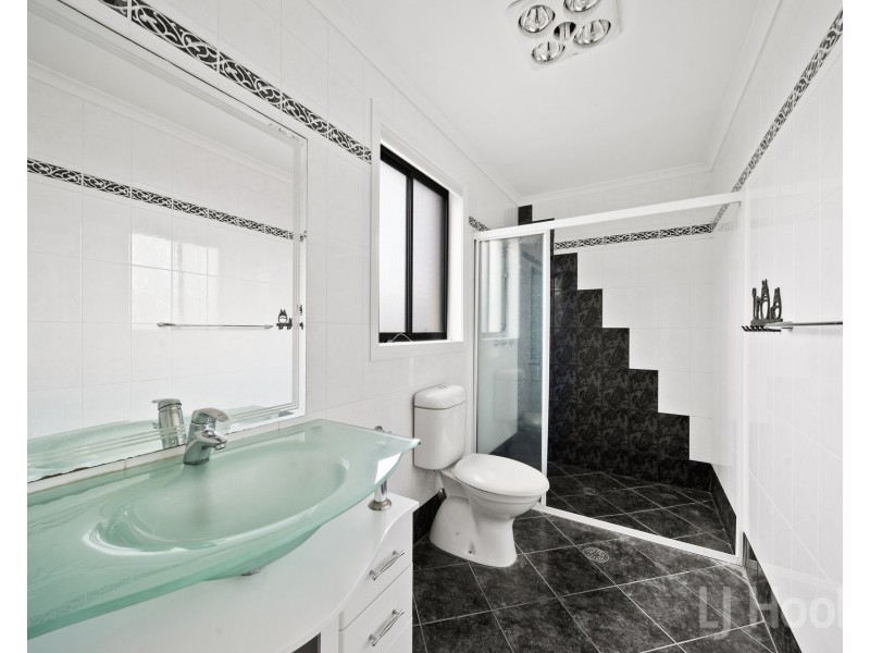 4 Allambee Street, Jerrabomberra NSW 2619