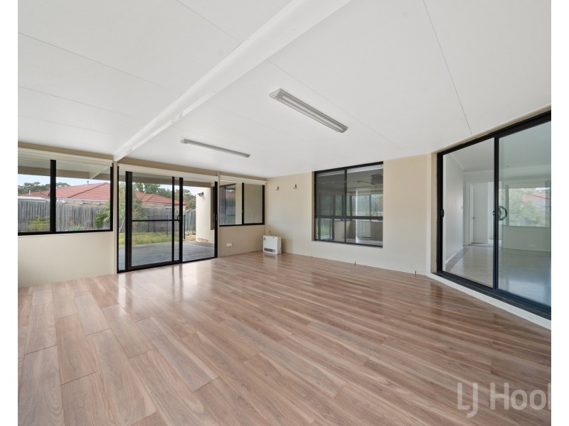 4 Allambee Street, Jerrabomberra NSW 2619