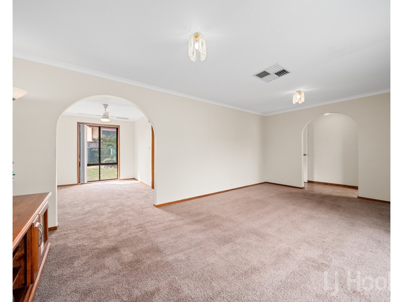 7  Cunningham Street, Karabar NSW 2620