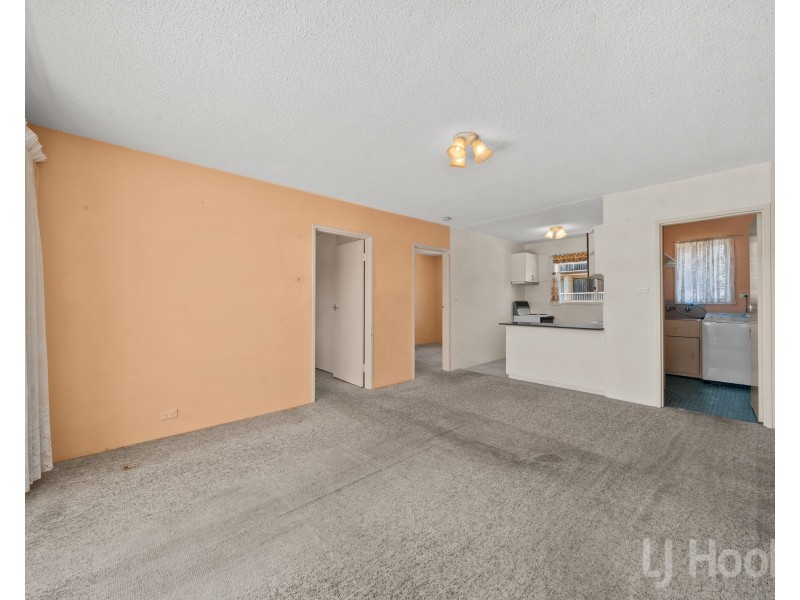 8/102 Henderson Road, Crestwood NSW 2620