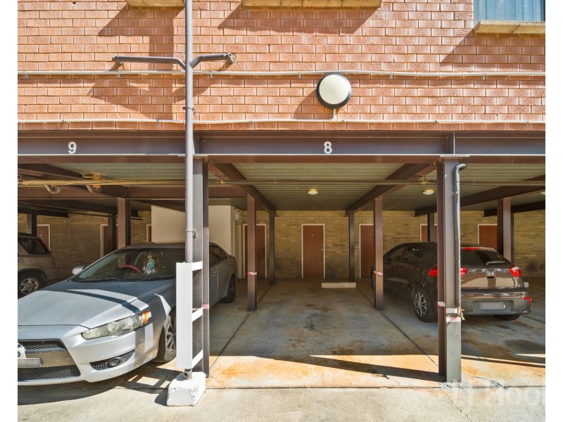 8/102 Henderson Road, Crestwood NSW 2620